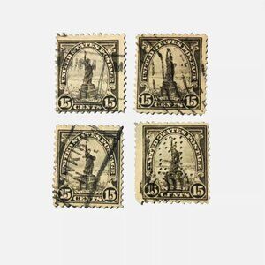 Liberty Stamp 15¢ 1931 US Stamps Scott #696 Gray Lot of 4 Cancelled stamps